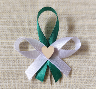 Svadobné pierko Love zelené 